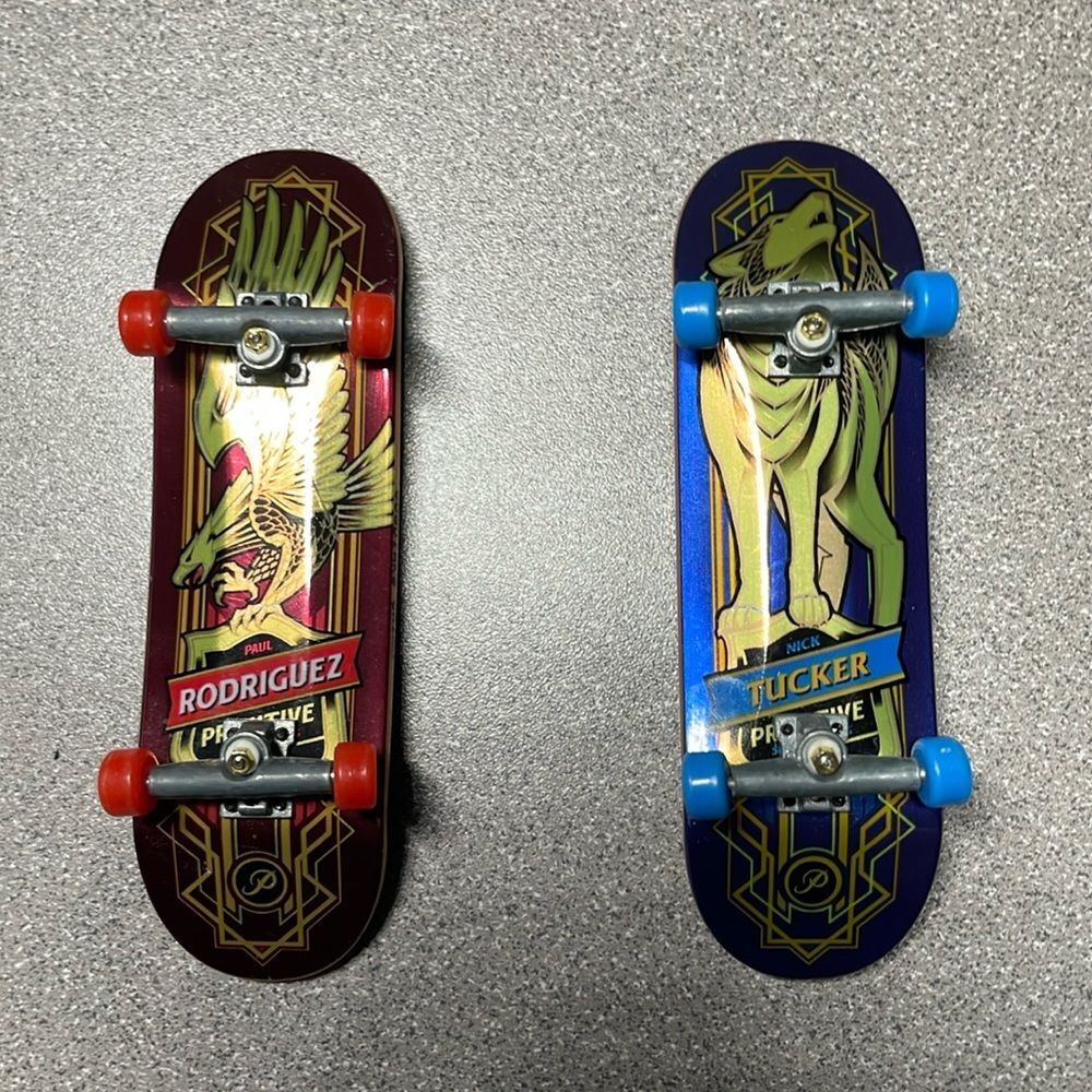 Tech‎ Deck Mini Skateboards featuring Paul Rodriguez and Nick Tucker